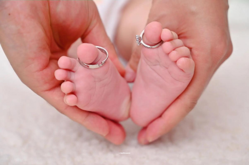 钦州孕妇多久肚子变大